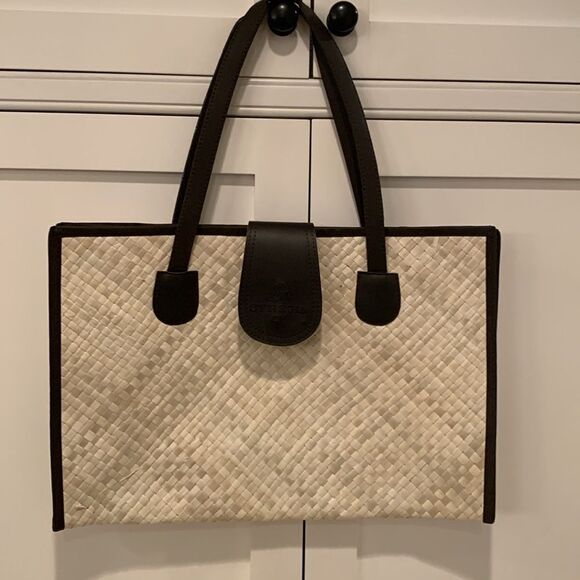 St. Regis Bali Large Lightweight Beach Tote – Handwoven Straw Resort Bag - Picture 8 of 8